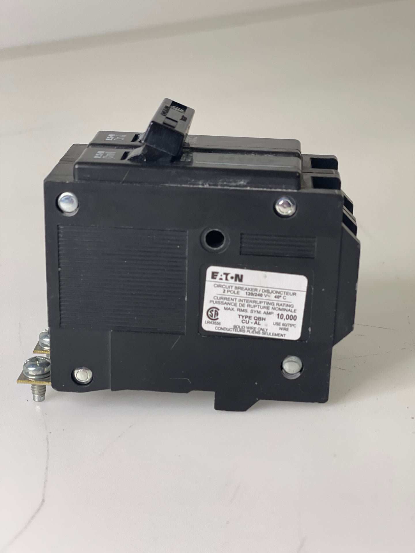 CIRCUIT BREAKER QBH220