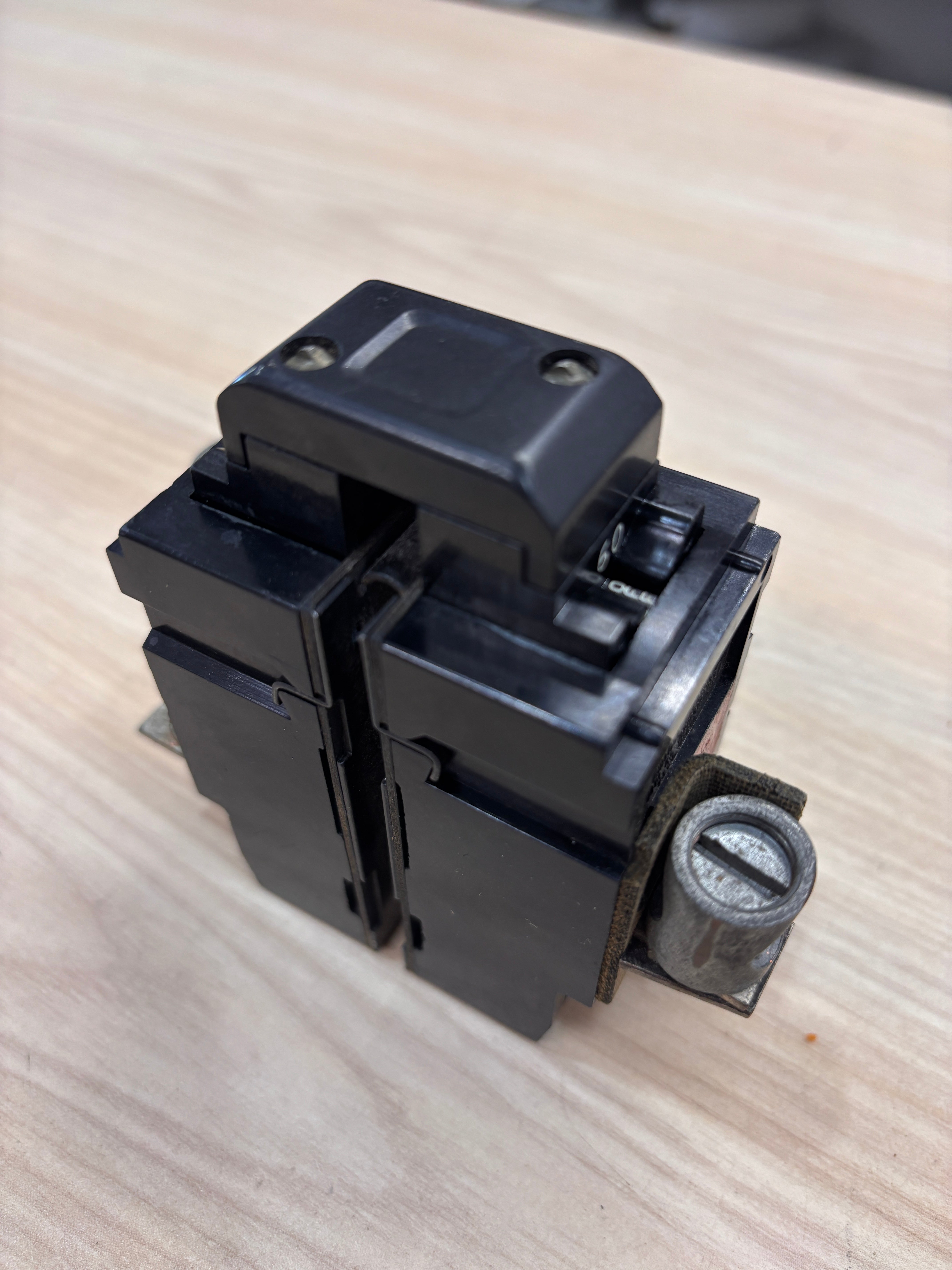 P260 P260 60AMP , PUSHMATIC CIRCUIT BREAKER USED ,ITE ,BULLDOG