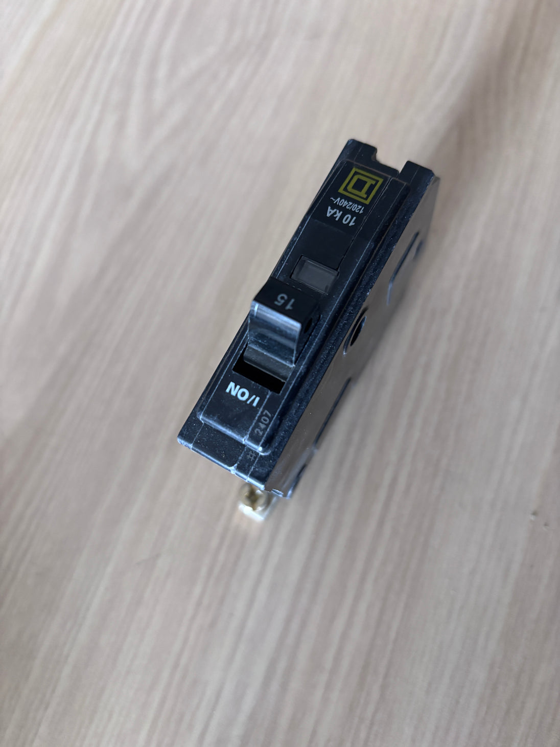 Qob115 QOB115 15amp SQUARE D BOLT ON CIRCUIT BREAKER New